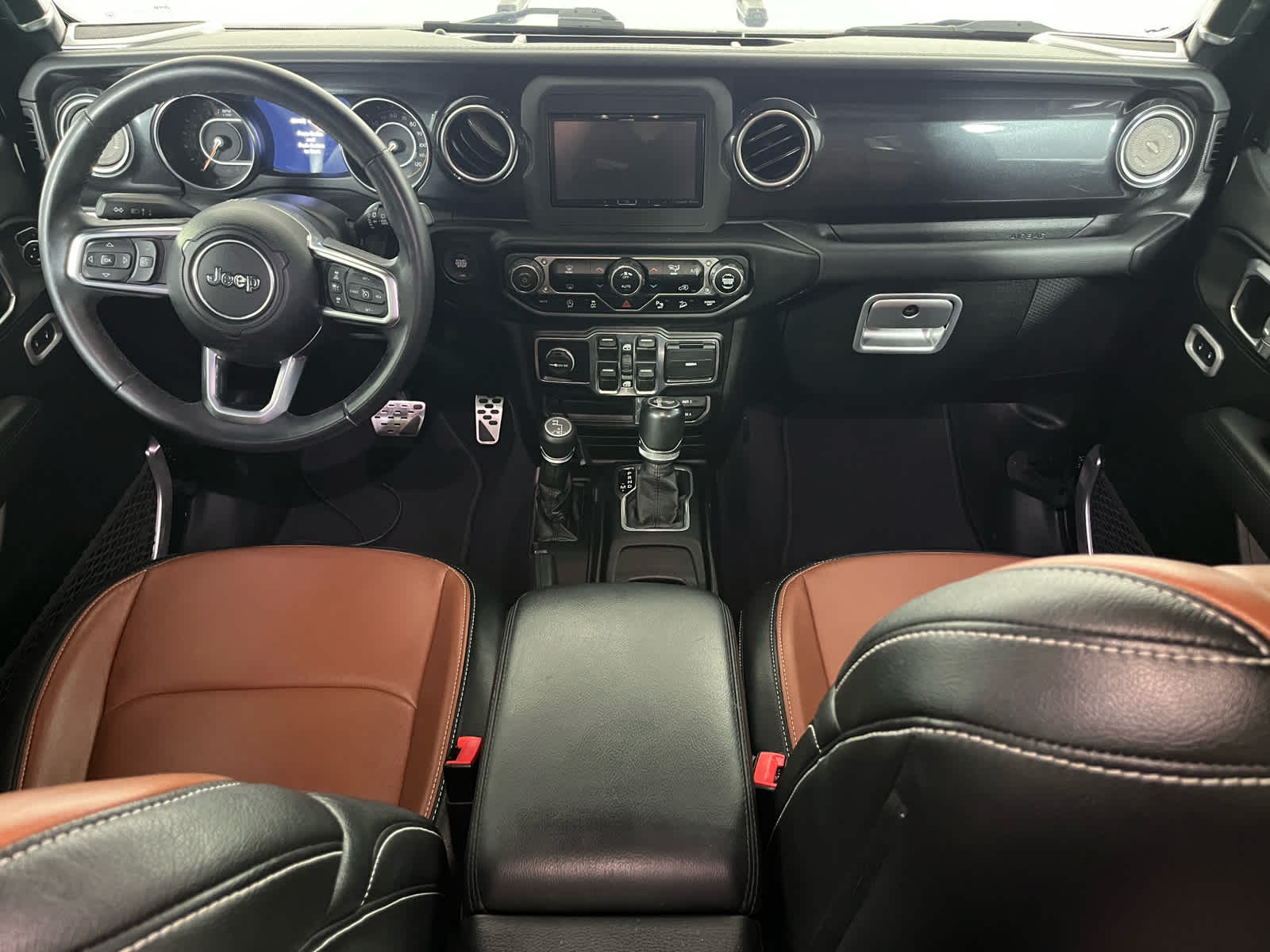 2020 Jeep Wrangler Unlimited Sahara Altitude