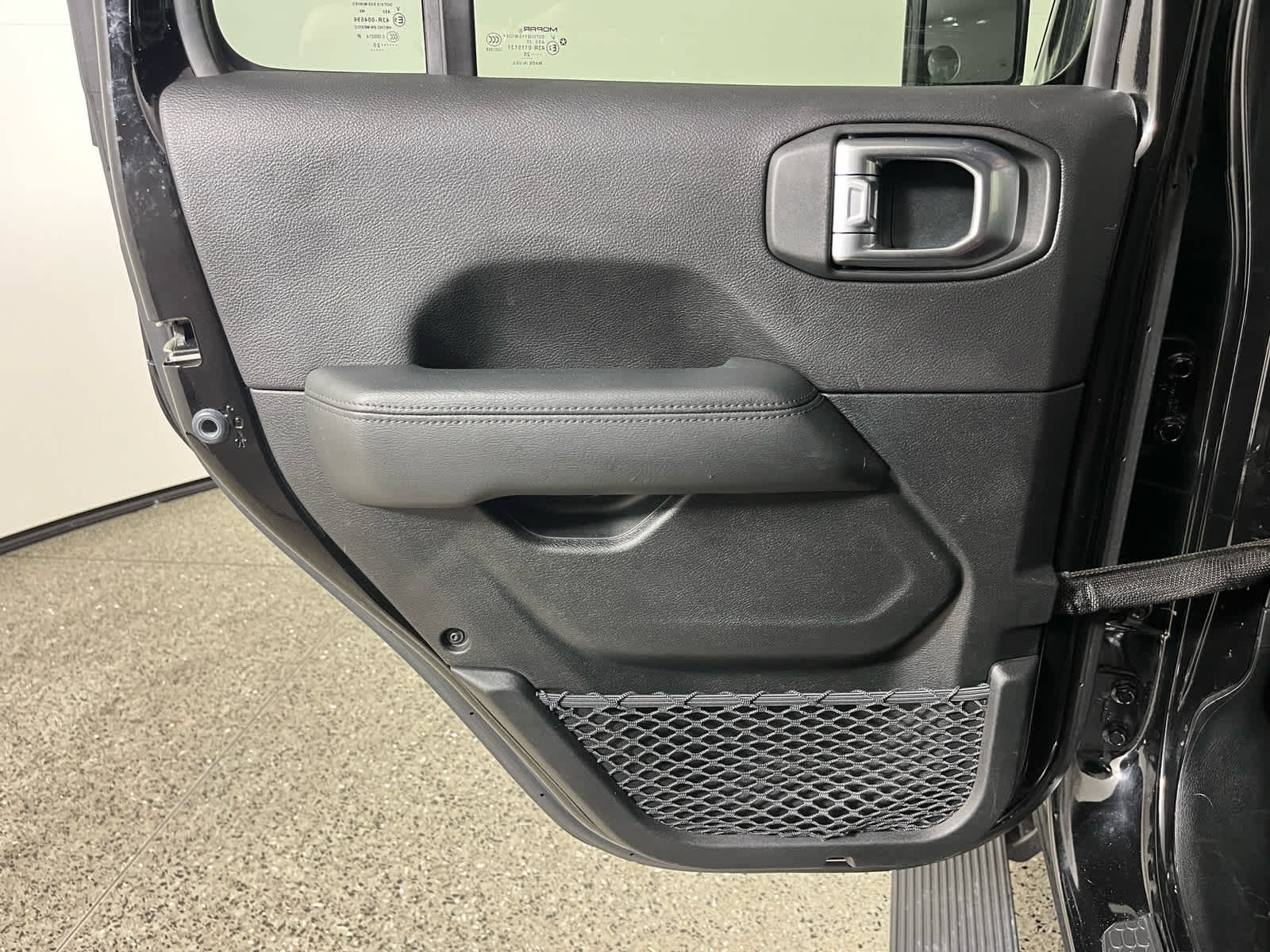2020 Jeep Wrangler Unlimited Sahara Altitude