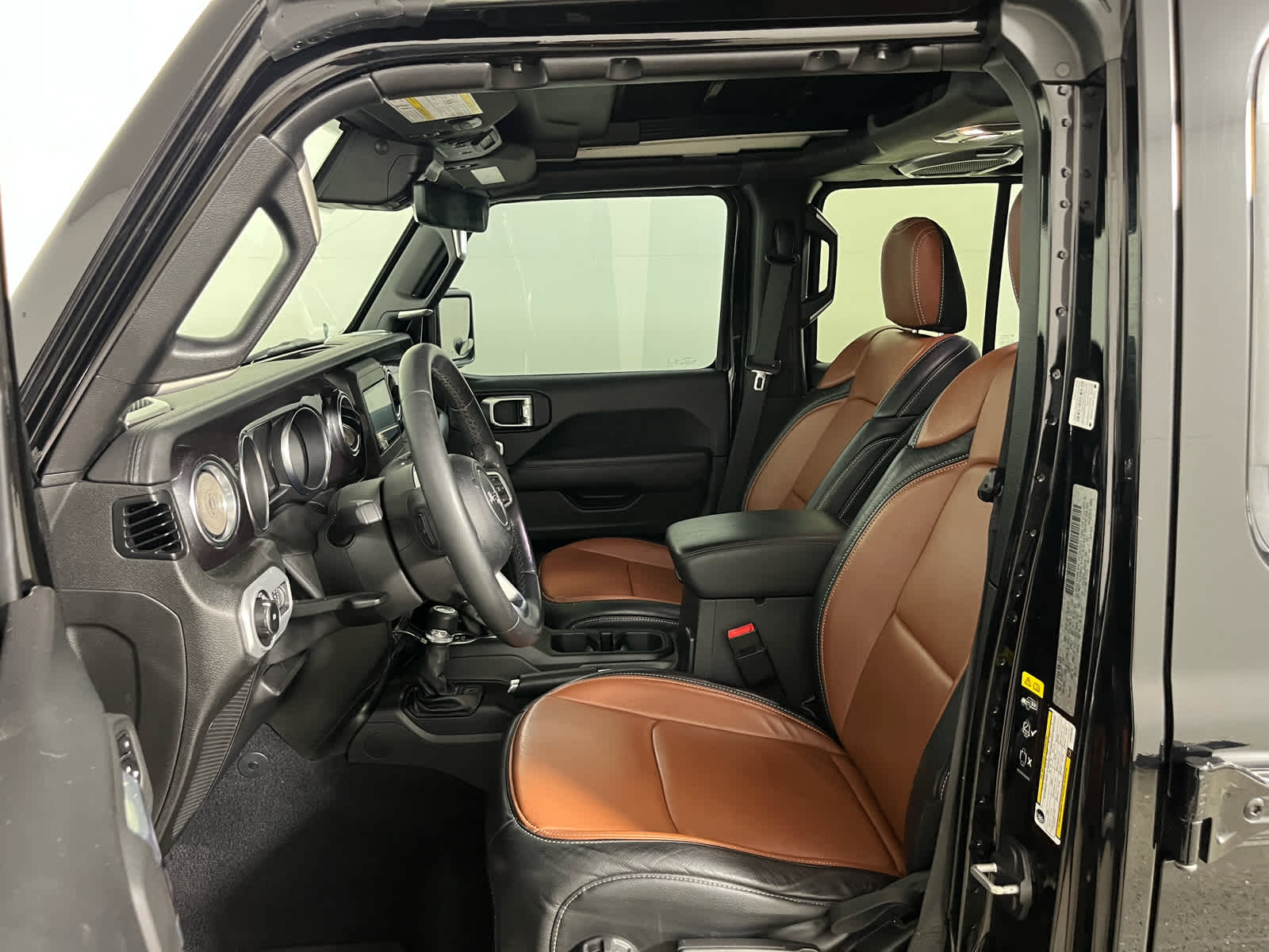 2020 Jeep Wrangler Unlimited Sahara Altitude