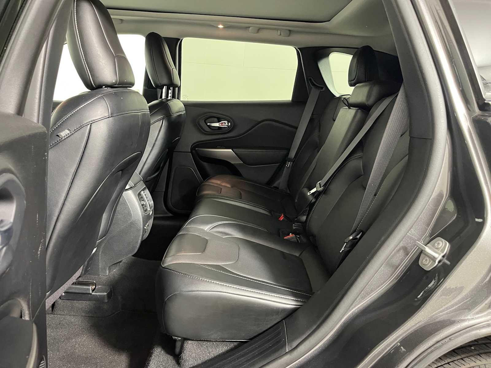 2022 Jeep Cherokee Latitude Lux FWD