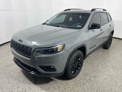 2023 Jeep Cherokee Altitude Lux