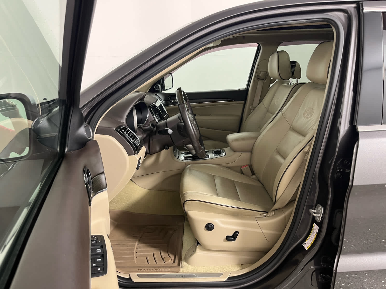 2020 Jeep Grand Cherokee Overland