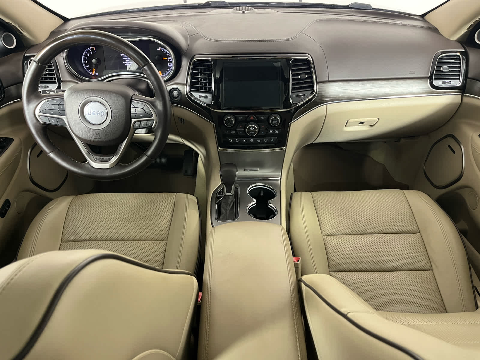2020 Jeep Grand Cherokee Overland