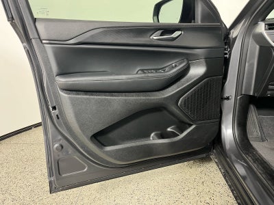 2025 Jeep Grand Cherokee GRAND CHEROKEE LAREDO X 4X2