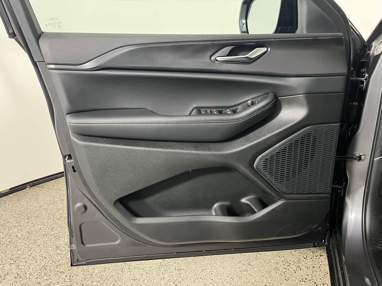 2025 Jeep Grand Cherokee GRAND CHEROKEE ALTITUDE X 4X2