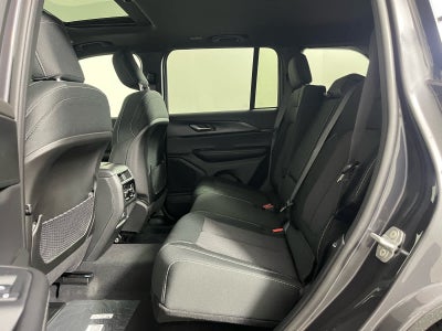 2025 Jeep Grand Cherokee GRAND CHEROKEE LAREDO X 4X2