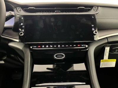 2026 Jeep Grand Cherokee GRAND CHEROKEE LAREDO ALTITUDE 4X2