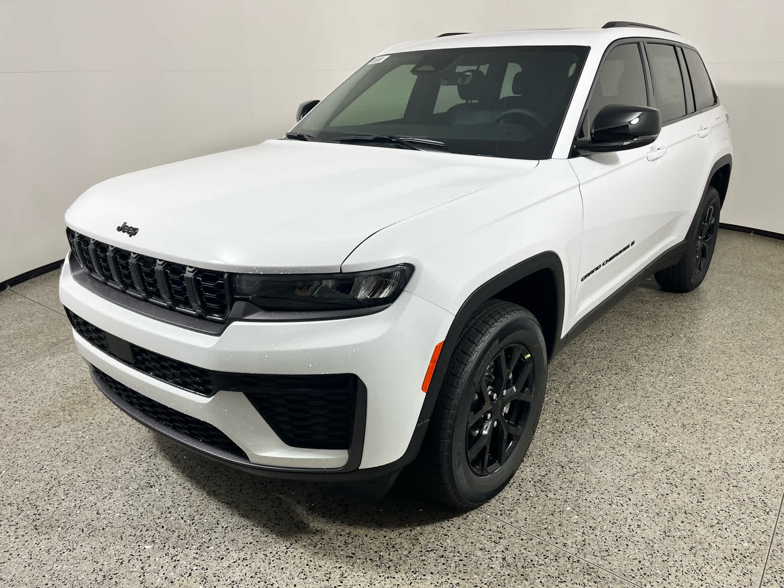 2026 Jeep Grand Cherokee GRAND CHEROKEE LAREDO ALTITUDE 4X2