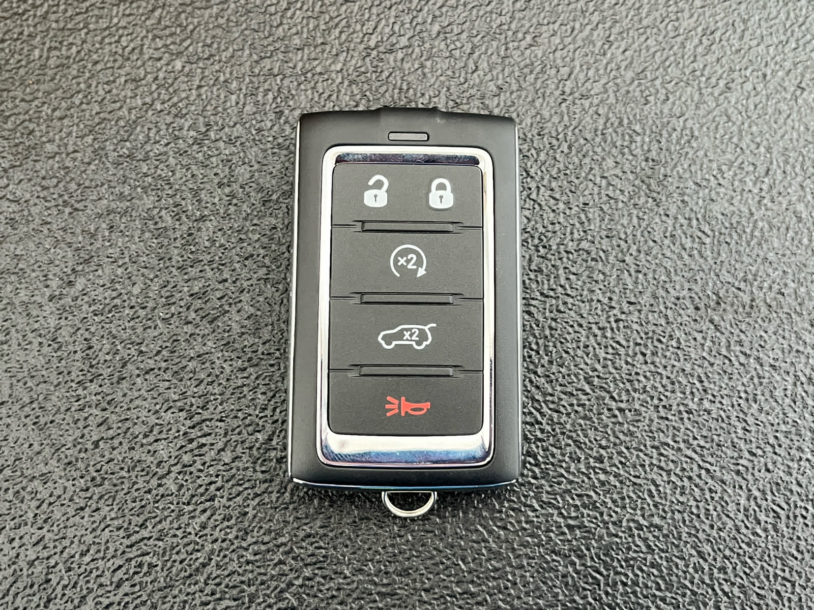 2026 Jeep Grand Cherokee GRAND CHEROKEE LAREDO ALTITUDE 4X2