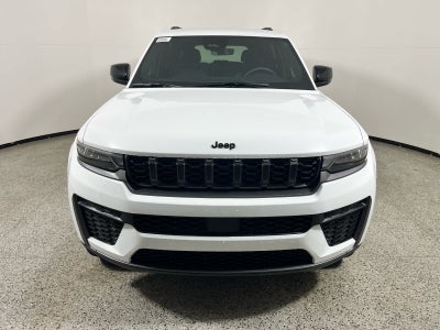 2026 Jeep Grand Cherokee GRAND CHEROKEE LAREDO ALTITUDE 4X2