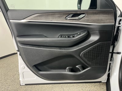 2026 Jeep Grand Cherokee GRAND CHEROKEE LAREDO ALTITUDE 4X2