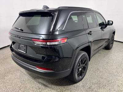 2026 Jeep Grand Cherokee GRAND CHEROKEE LAREDO ALTITUDE 4X2