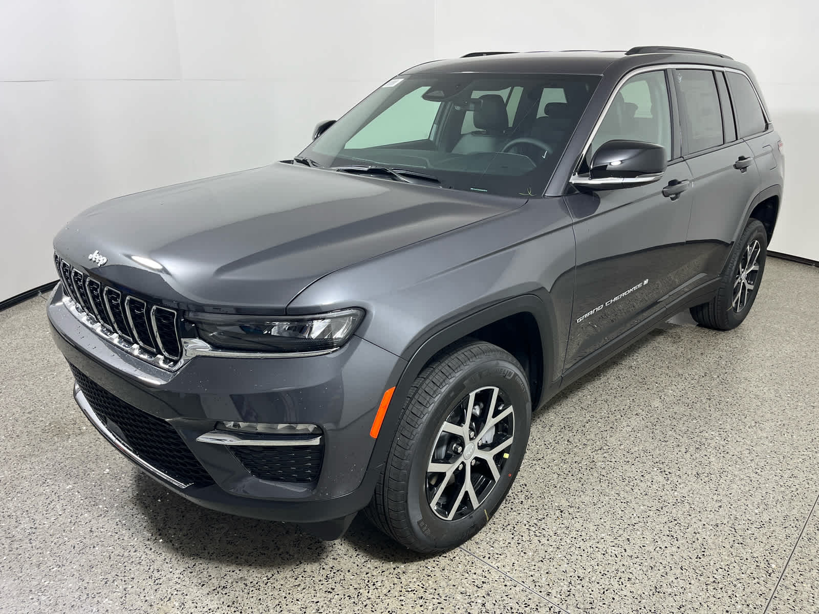 2025 Jeep Grand Cherokee GRAND CHEROKEE LIMITED 4X2