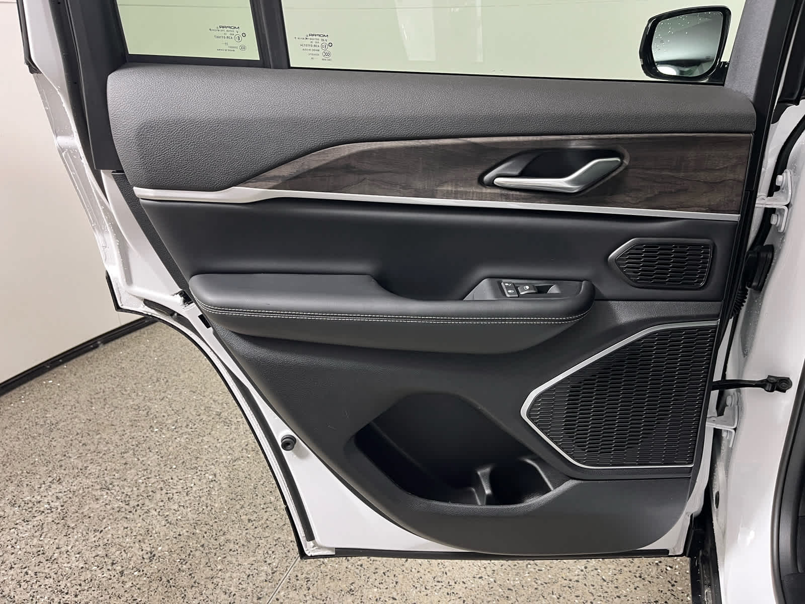 2026 Jeep Grand Cherokee GRAND CHEROKEE LIMITED 4X2