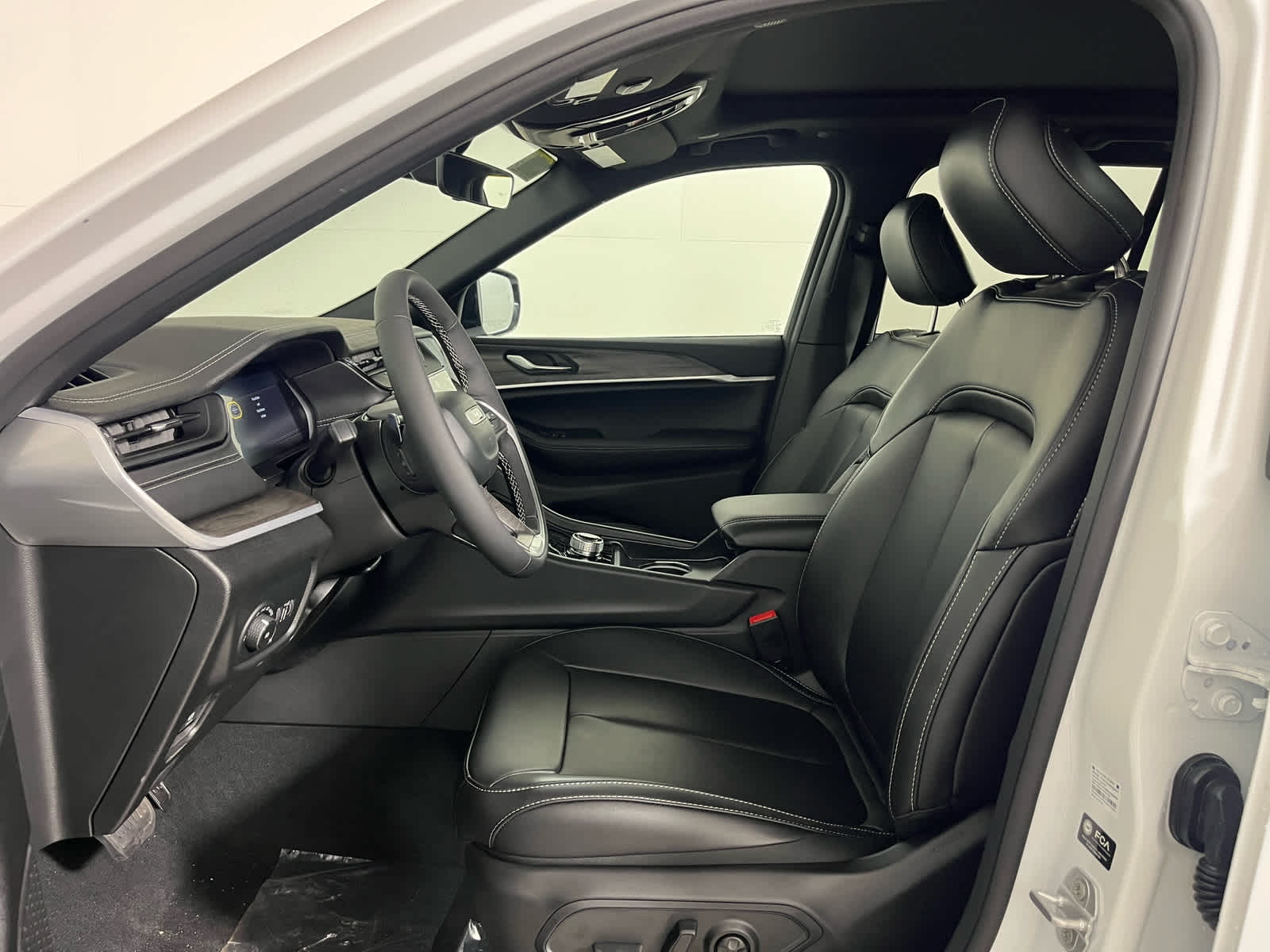 2026 Jeep Grand Cherokee GRAND CHEROKEE LIMITED 4X2