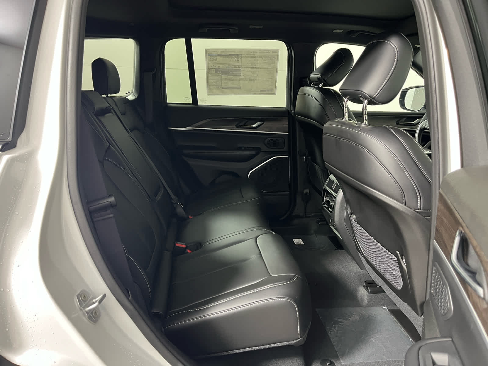 2026 Jeep Grand Cherokee GRAND CHEROKEE LIMITED 4X2