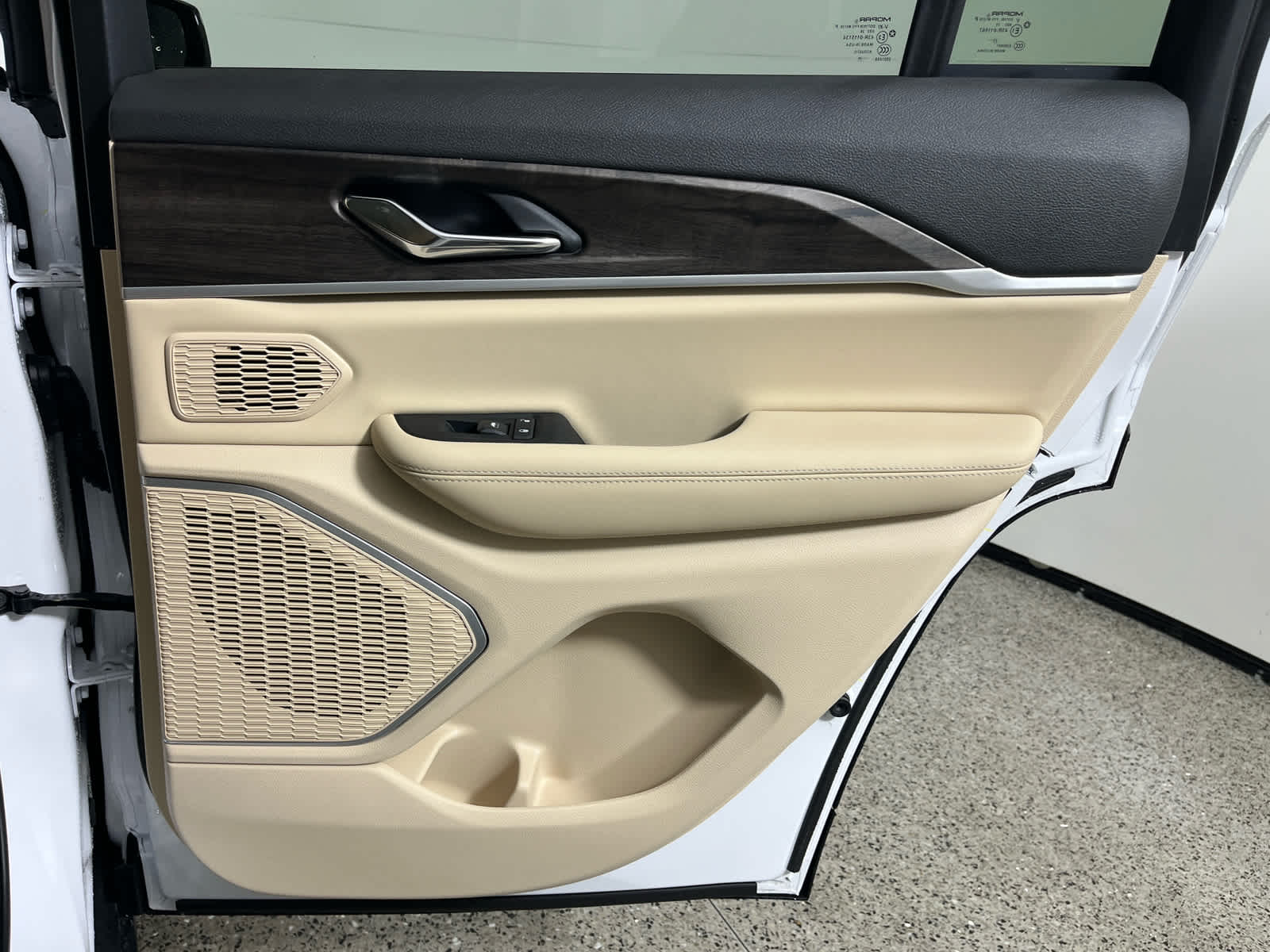 2026 Jeep Grand Cherokee GRAND CHEROKEE LIMITED 4X2