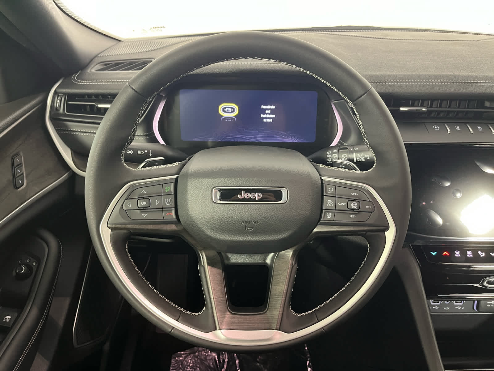 2026 Jeep Grand Cherokee GRAND CHEROKEE LIMITED 4X2