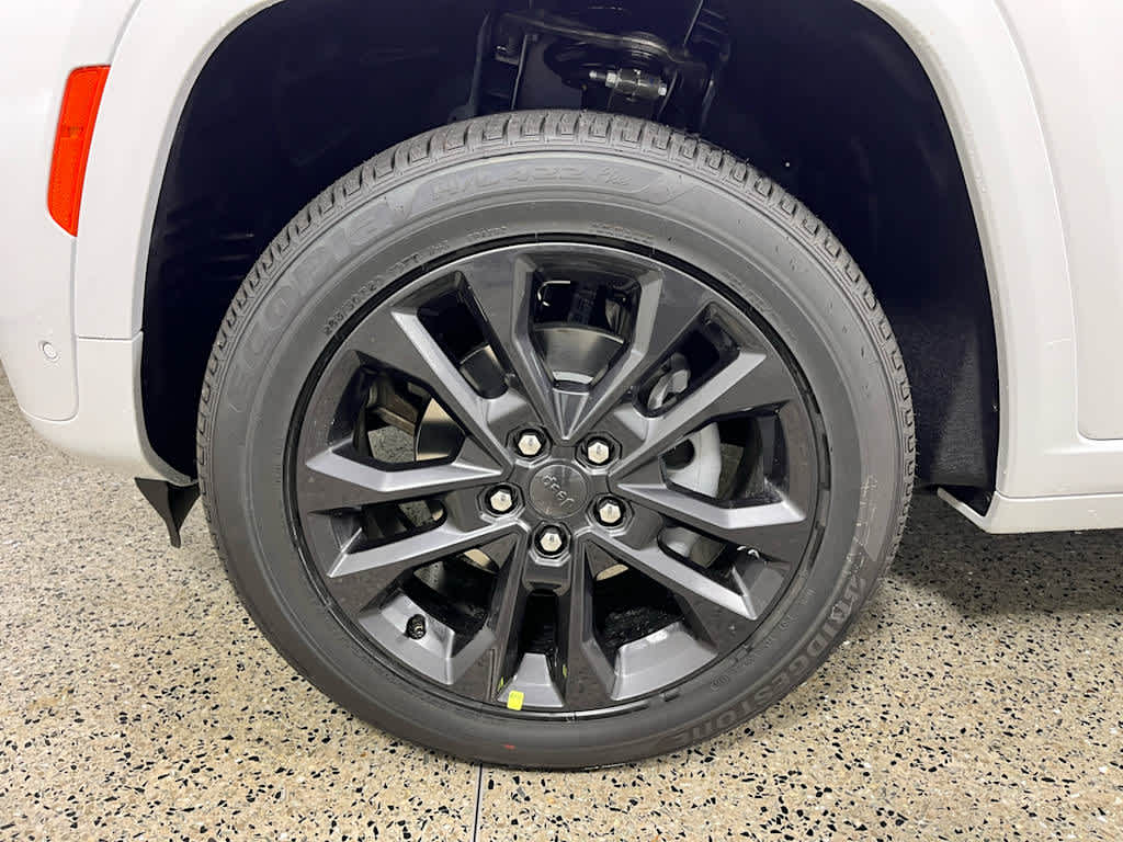 2026 Jeep Grand Cherokee Limited Reserve