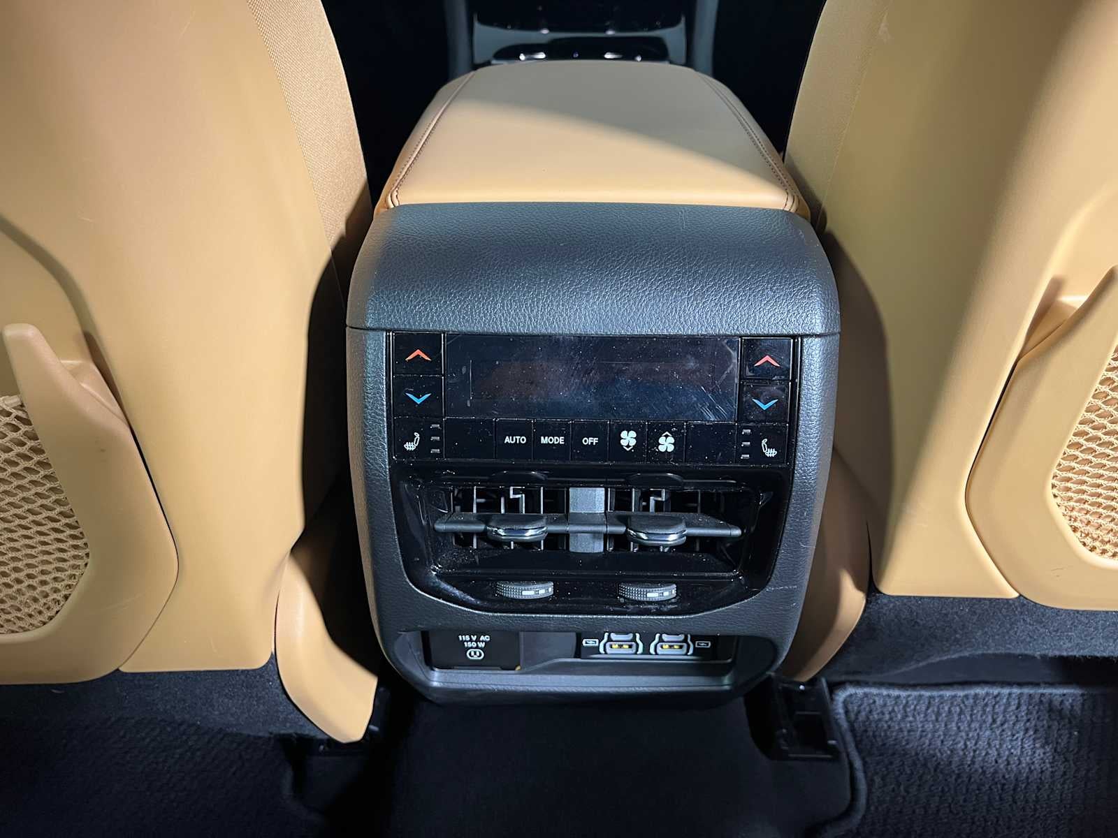 2024 Jeep Grand Cherokee Summit