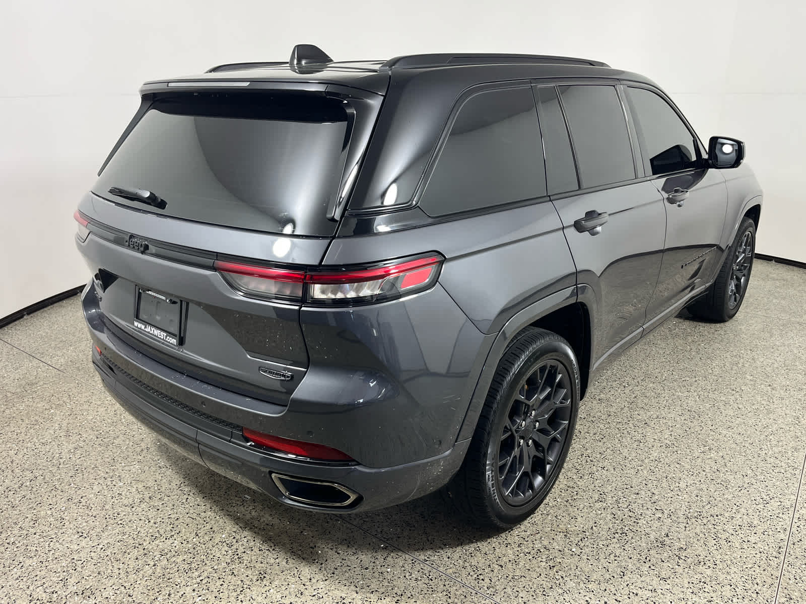 2024 Jeep Grand Cherokee Summit