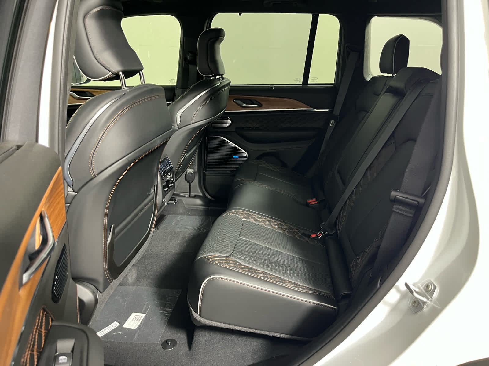 2026 Jeep Grand Cherokee GRAND CHEROKEE SUMMIT 4X4