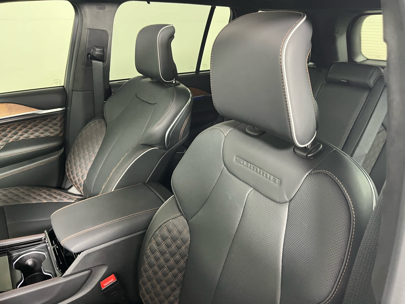 2026 Jeep Grand Cherokee GRAND CHEROKEE SUMMIT 4X4