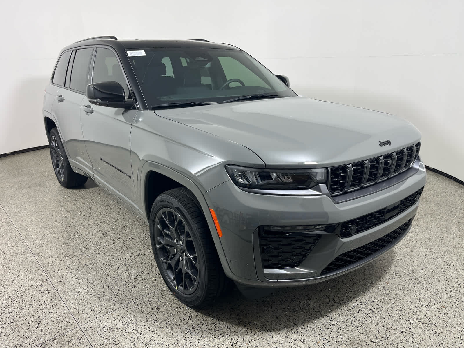 2027 Jeep Grand Cherokee Summit