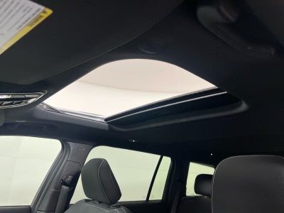 2025 Jeep Grand Cherokee GRAND CHEROKEE L LAREDO X 4X2