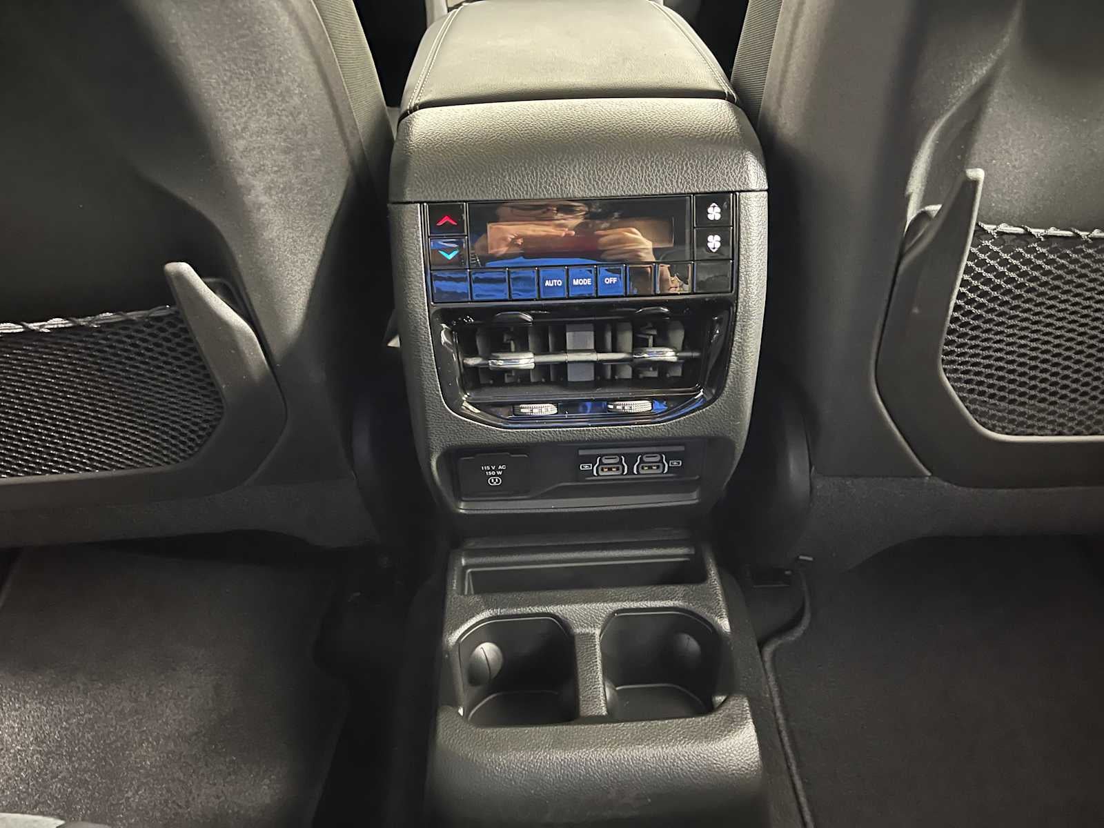 2025 Jeep Grand Cherokee GRAND CHEROKEE L ALTITUDE X 4X2