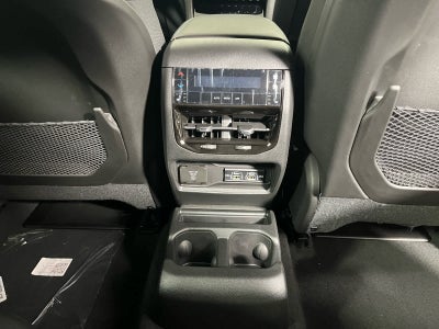 2025 Jeep Grand Cherokee GRAND CHEROKEE L LIMITED 4X2