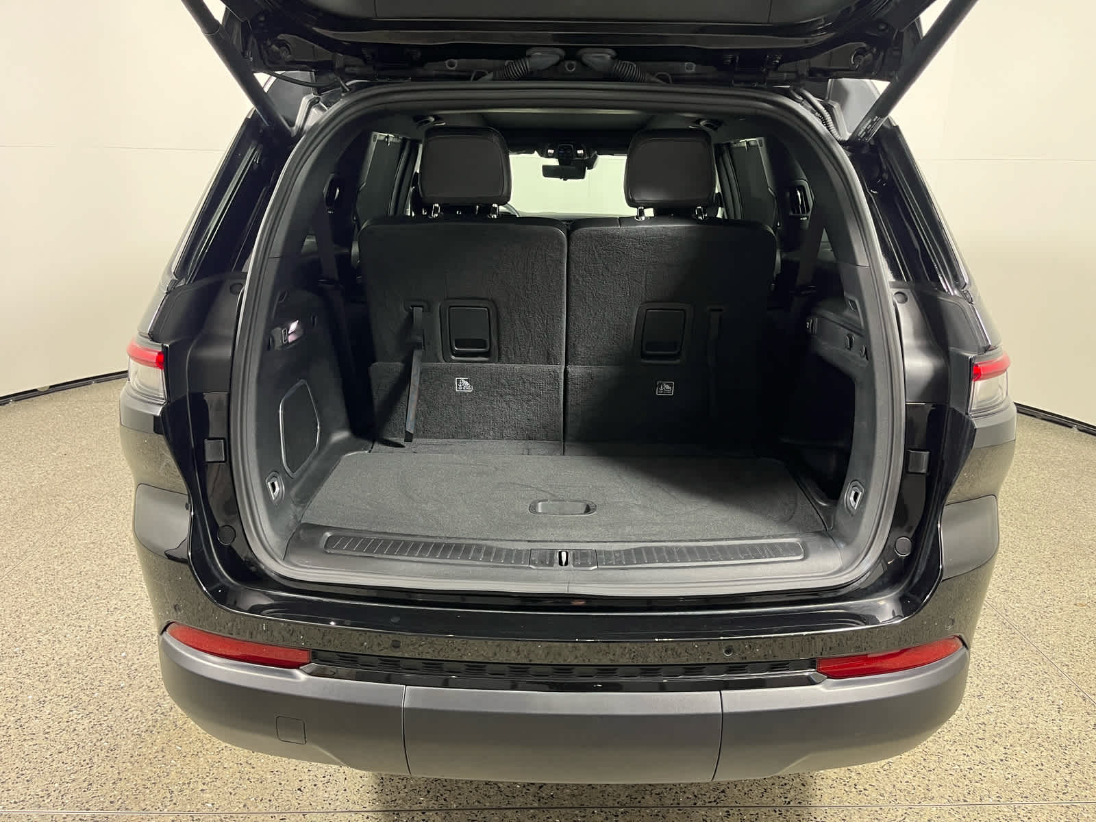 2024 Jeep Grand Cherokee L Limited 4x2