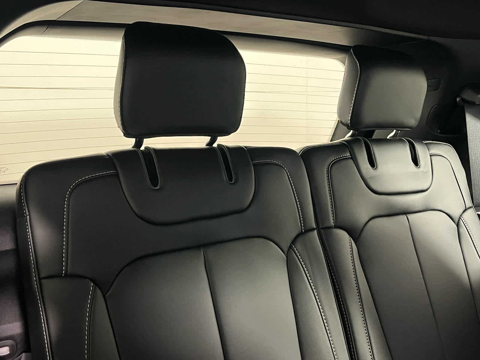 2025 Jeep Grand Cherokee GRAND CHEROKEE L LIMITED 4X2