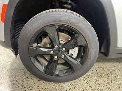 2024 Jeep Grand Cherokee GRAND CHEROKEE L LIMITED 4X2