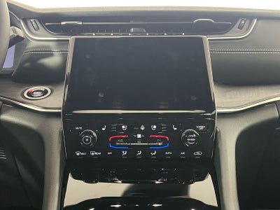 2024 Jeep Grand Cherokee GRAND CHEROKEE L LIMITED 4X2