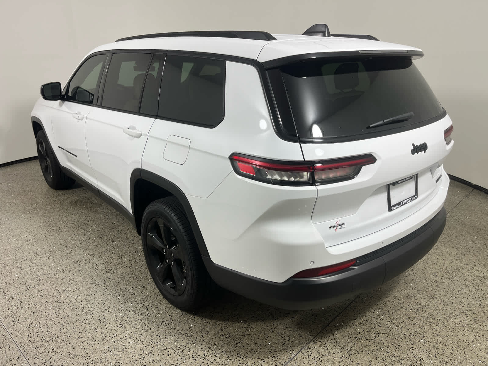 2025 Jeep Grand Cherokee L Limited 4x2