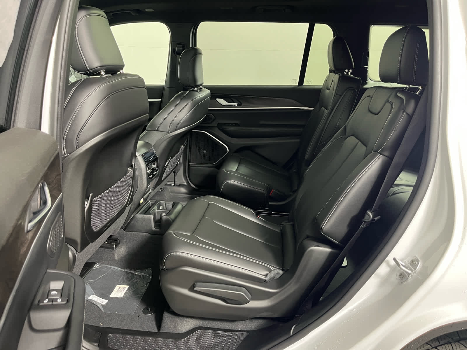 2026 Jeep Grand Cherokee GRAND CHEROKEE L LIMITED 4X2