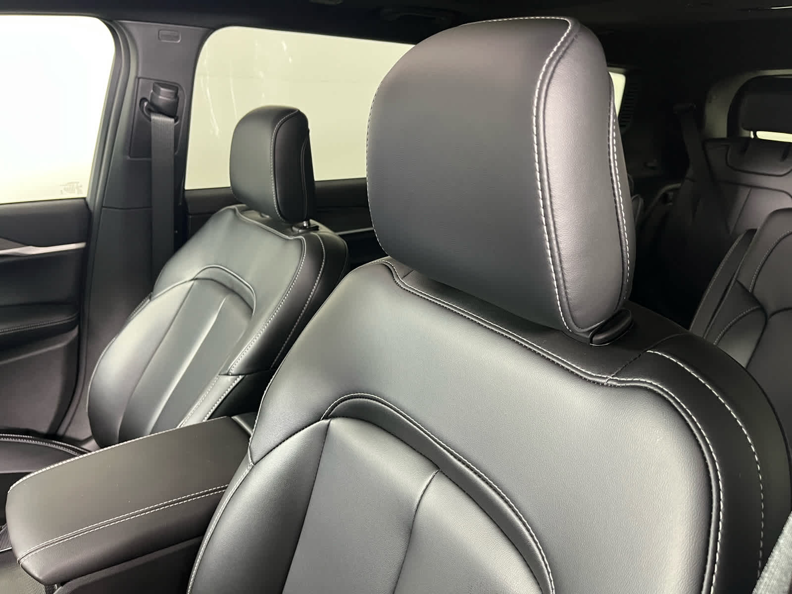 2026 Jeep Grand Cherokee GRAND CHEROKEE L LIMITED 4X2