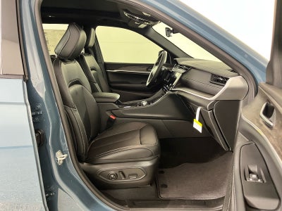 2026 Jeep Grand Cherokee GRAND CHEROKEE L LIMITED 4X2