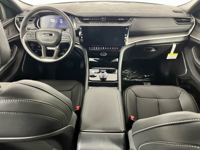2026 Jeep Grand Cherokee L Laredo Altitude