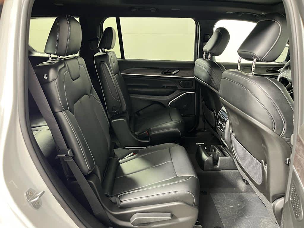 2026 Jeep Grand Cherokee L Limited Reserve