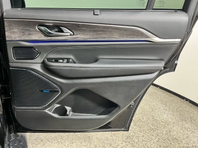 2023 Jeep Grand Cherokee L Overland