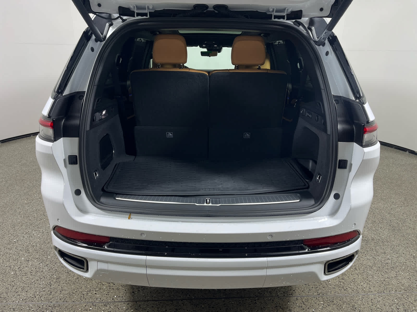 2025 Jeep Grand Cherokee GRAND CHEROKEE L SUMMIT RESERVE 4X4