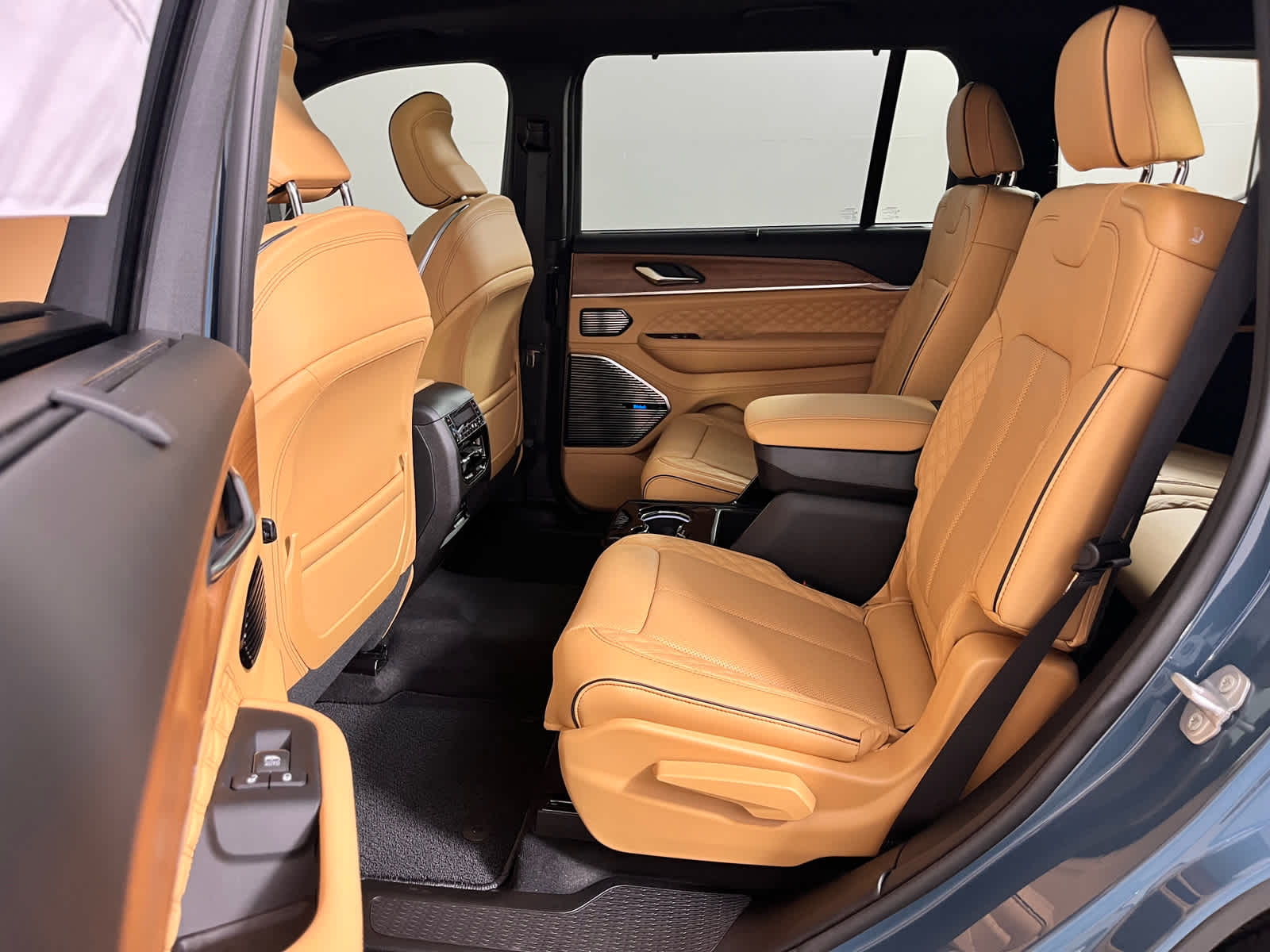 2026 Jeep Grand Cherokee L Summit
