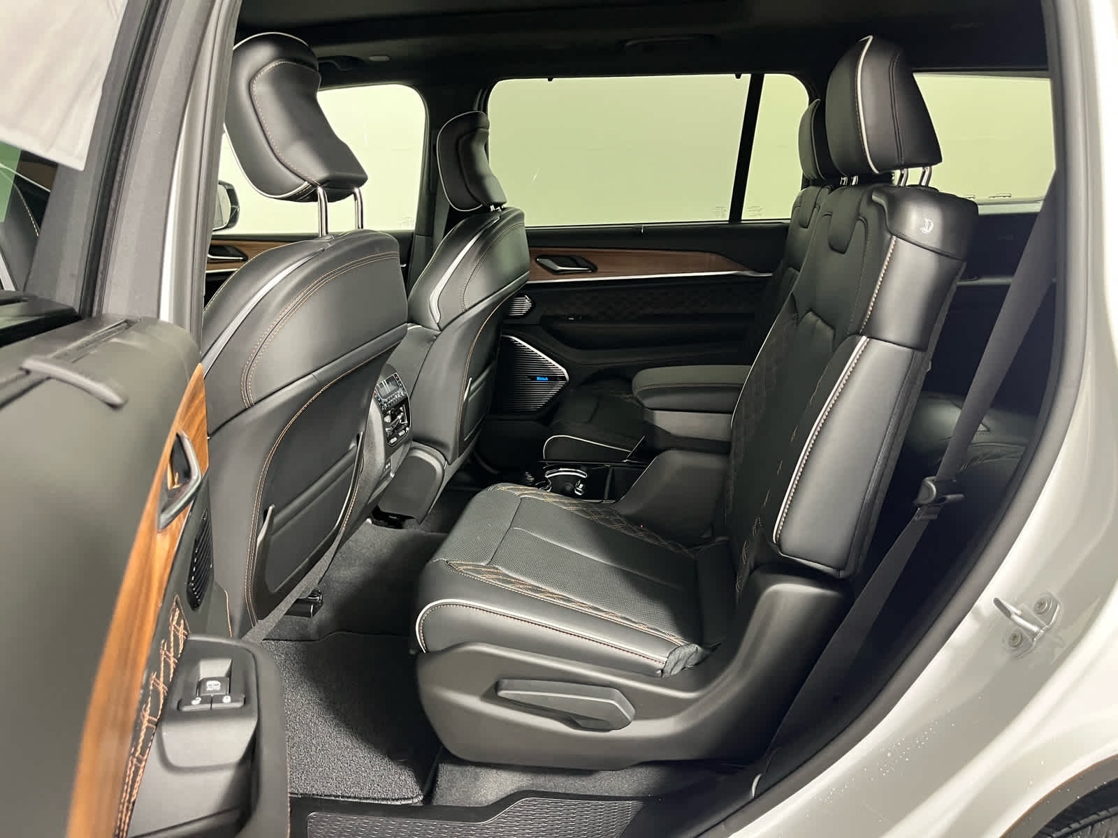 2026 Jeep Grand Cherokee L Summit