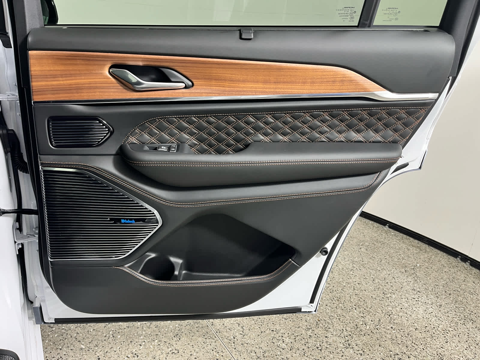 2026 Jeep Grand Cherokee L Summit