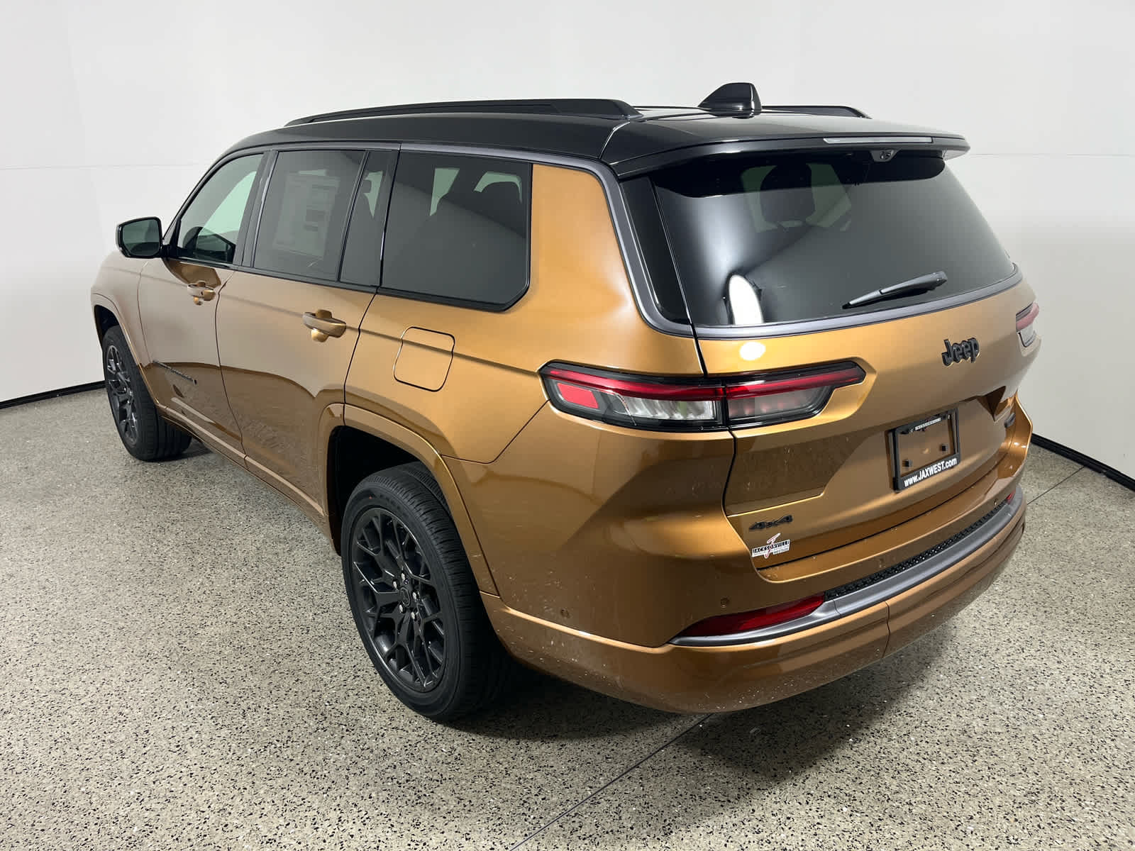2027 Jeep Grand Cherokee L Summit