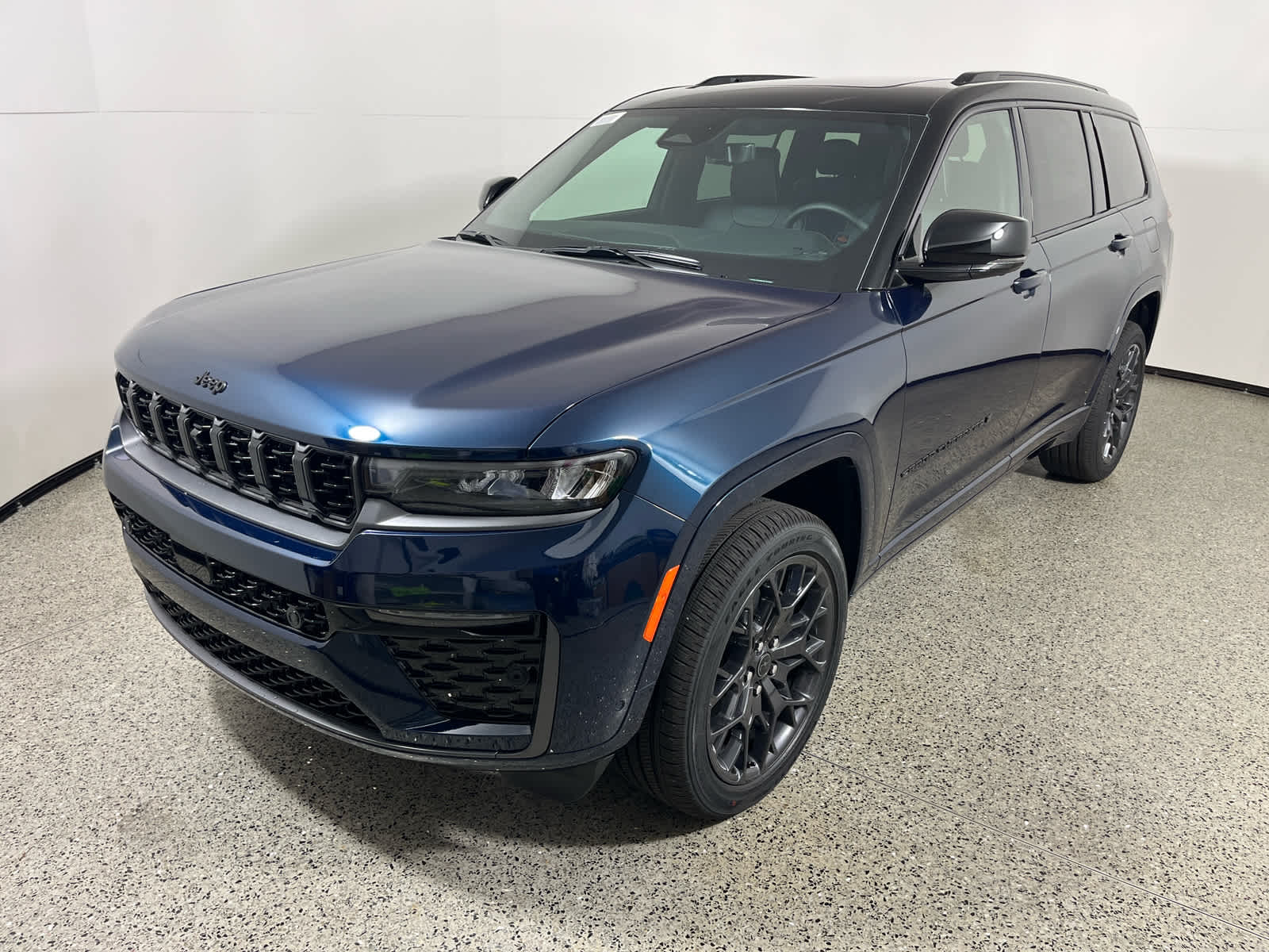 2027 Jeep Grand Cherokee L Summit