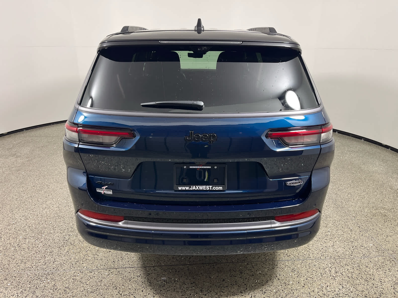 2027 Jeep Grand Cherokee L Summit