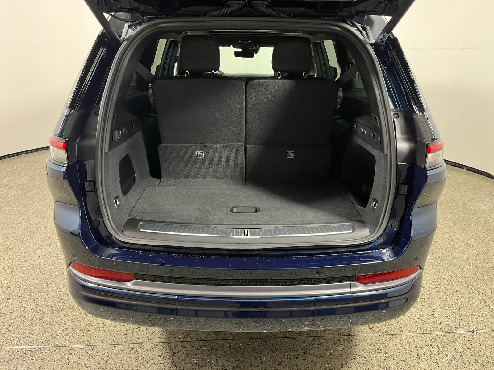 2027 Jeep Grand Cherokee L Summit